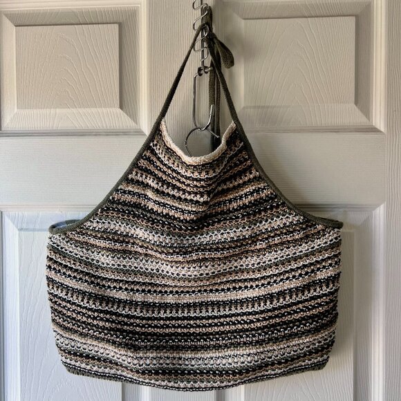 American Eagle Knit Crochet Crop Top in EUC (xxl) - Picture 4 of 7